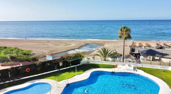 Venta de piso en Calle Tales de Mileto, Marbella
thumbnail 2