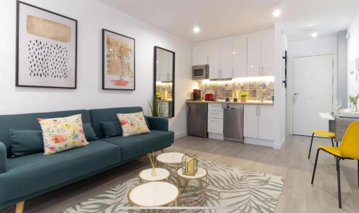 Venta de estudio en Calle Juan Ruiz Muñoz, Marbella photo 3