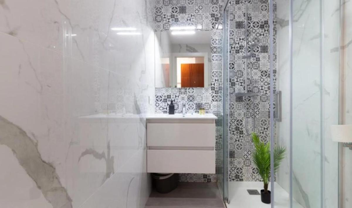 Venta de estudio en Calle Juan Ruiz Muñoz, Marbella photo 4
