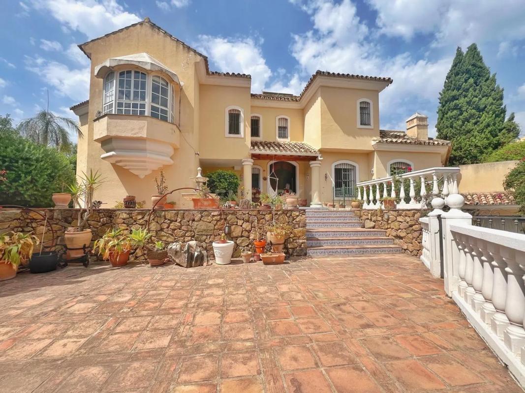 Venta de chalet independiente en Calle la Pimienta, Marbella
 photo 2