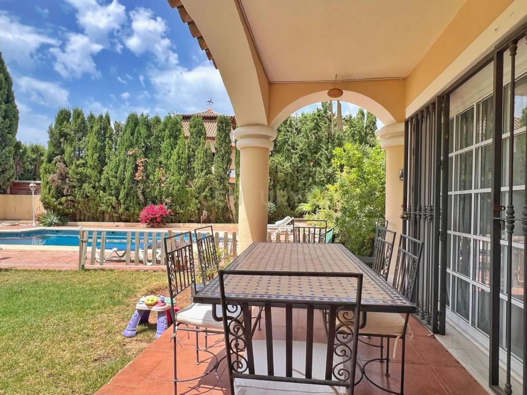 Venta de chalet independiente en Calle la Pimienta, Marbella
 photo 3