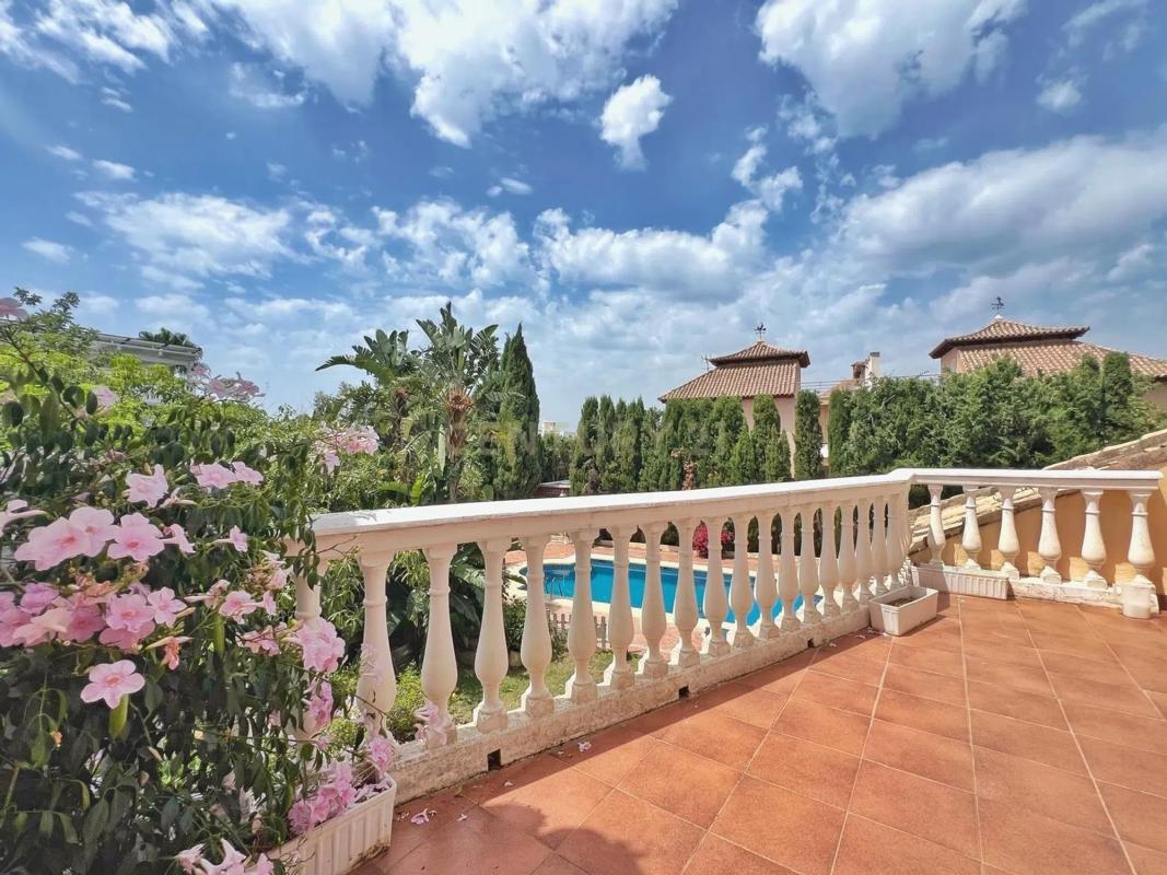 Venta de chalet independiente en Calle la Pimienta, Marbella
 photo 4