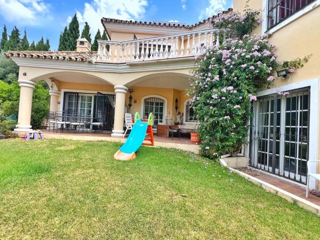 Venta de chalet independiente en Calle la Pimienta, Marbella
 photo 5