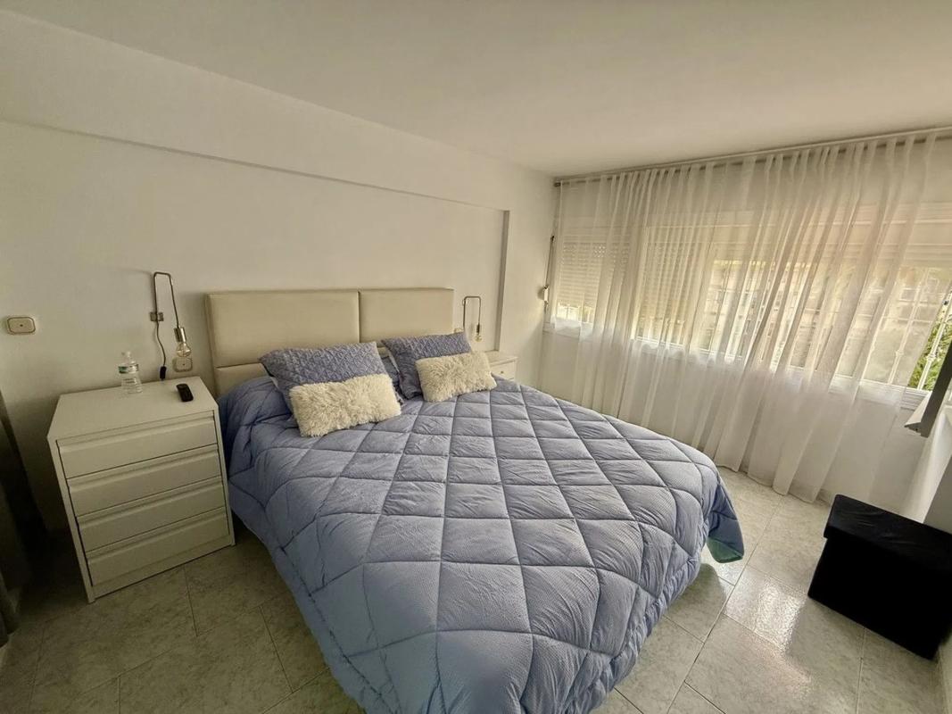 Venta de piso en Barrio Valdeolletas-Las Cancelas-Xarblanca, Marbella
photo 3