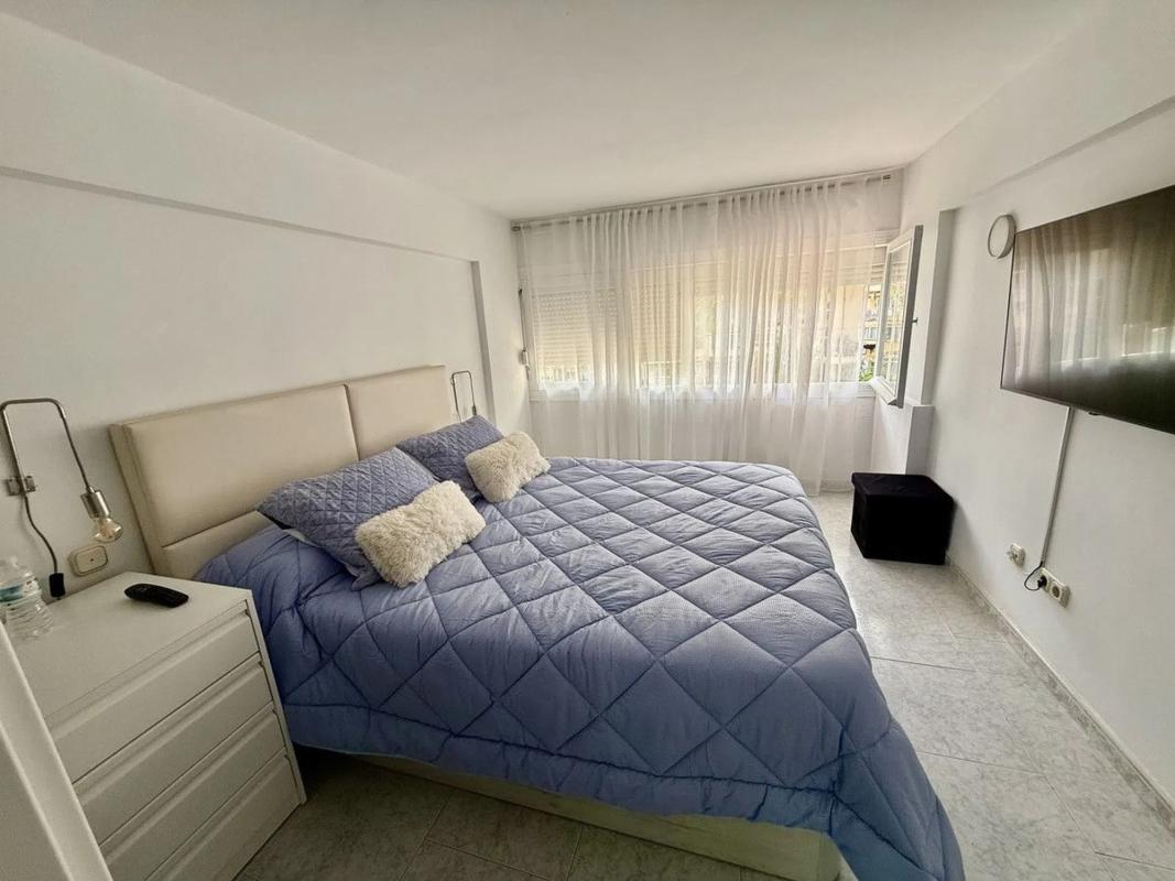 Venta de piso en Barrio Valdeolletas-Las Cancelas-Xarblanca, Marbella
photo 5