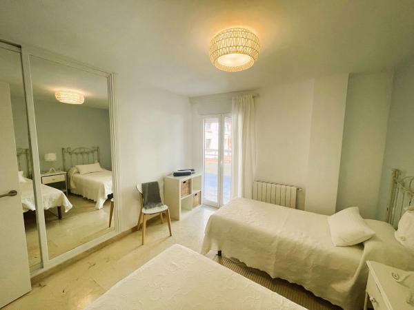 Venta de piso en Avenida Arias Maldonado, 11, Marbella
thumbnail 3