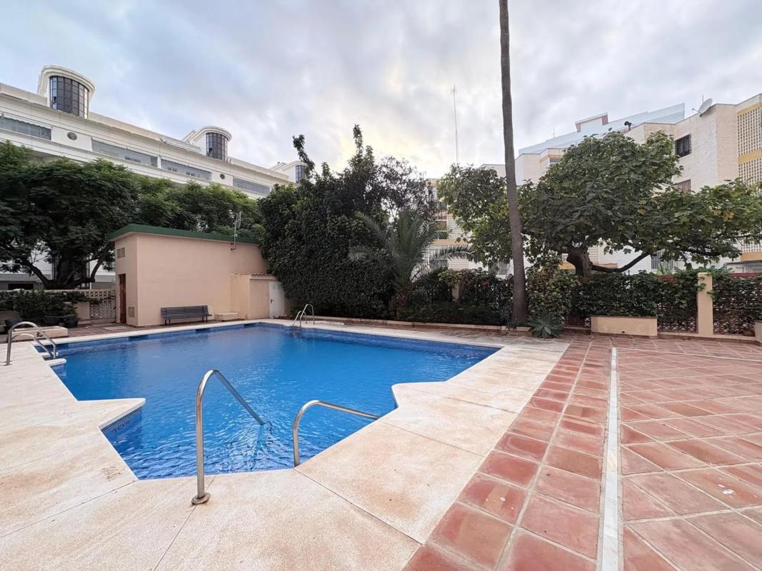 Venta de piso en Calle Gregorio Marañón, Marbella
photo 4