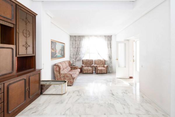 Четырехквартирный дом на продажу на  Barrio Miraflores , Марбелла photo 2