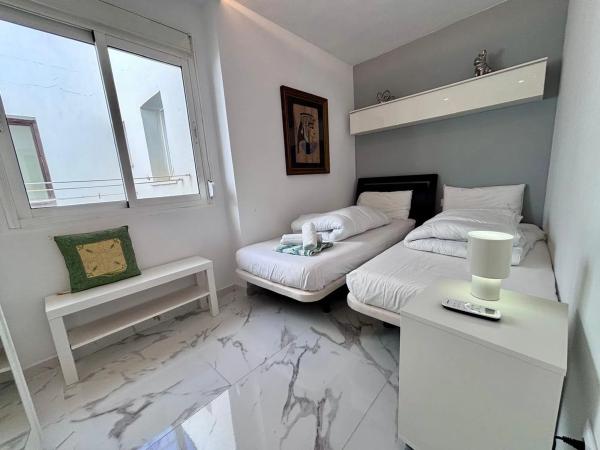 Venta de piso en Avenida Severo Ochoa s/n, Marbella
thumbnail 2