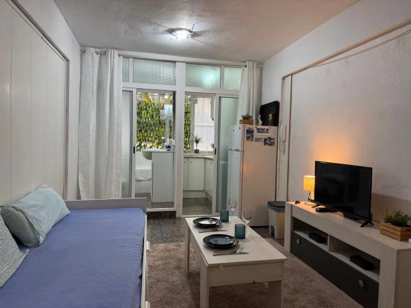 Piso en venta en Avenida las Palmeras, 4, Marbella
 photo 2