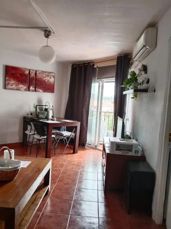 Venta de piso en Calle Algarrobo, Marbella
photo 3