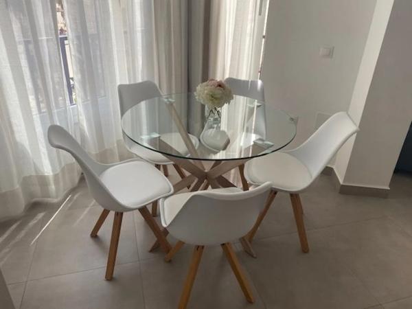 Venta de piso en Calle Nuestra Señora de Gracia, Marbella
thumbnail 3