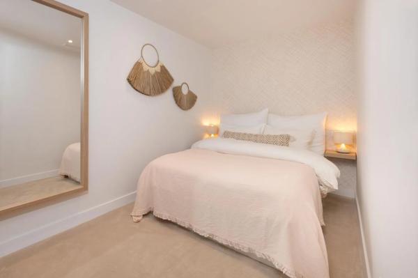 Venta de piso en CL ARTURO RUBISTEIN, 8, Marbella
 photo 1