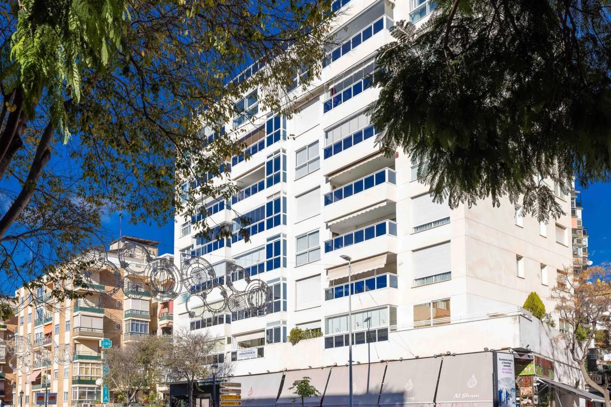Sprzedaż duplexu w Avenida Ricardo Soriano, Marbella photo 2