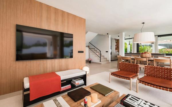 Chalet independiente en venta en Calle Almensino, Marbella
thumbnail 1