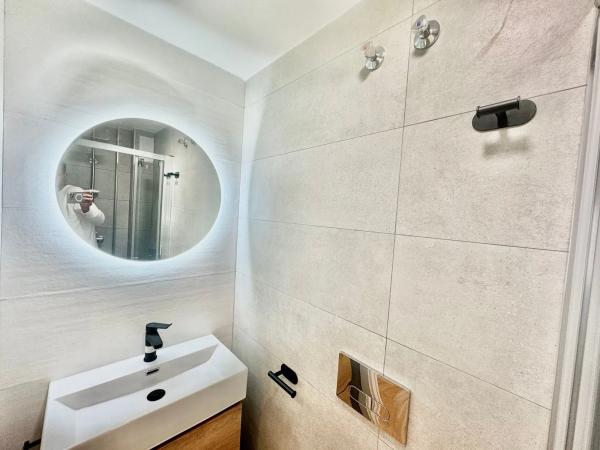 Venta de piso en Calle Vázquez Clavel, Marbella
photo 1