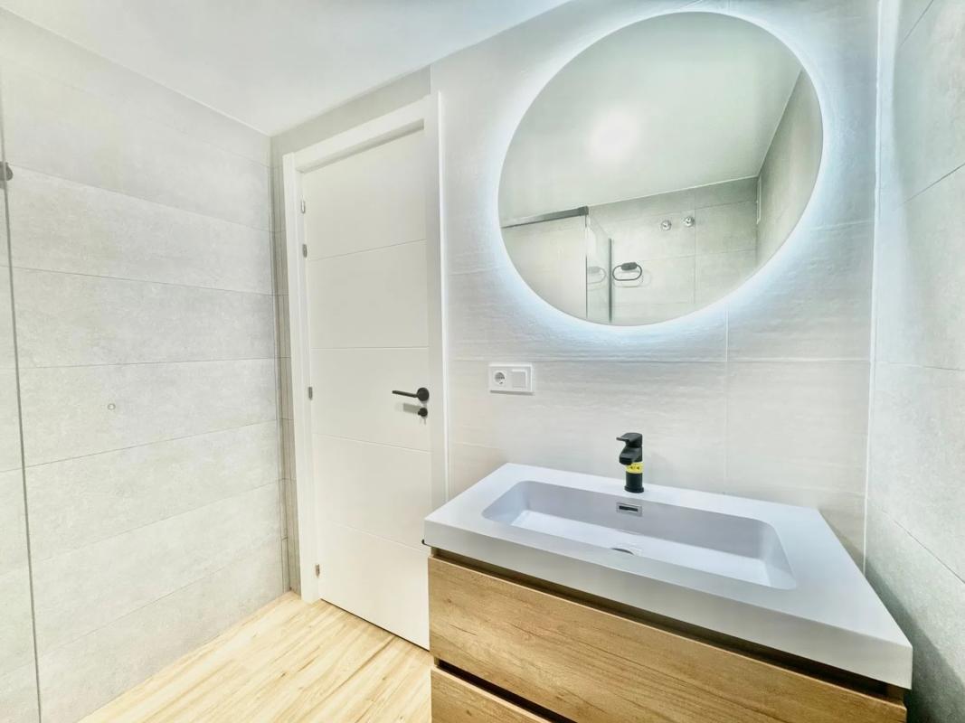 Venta de piso en Calle Vázquez Clavel, Marbella
 photo 4