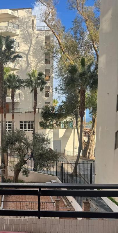 Venta de piso en Barrio Playa Bajadilla-Puertos, Marbella
photo 1