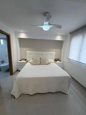 Venta de piso en Avenida Cánovas del Castillo, Marbella
photo 1