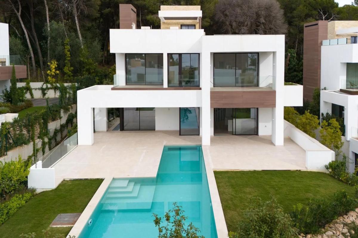 Venta de chalet adosado en  CL VIGIL DE QUIÑONES-MERCED , Marbella photo 5