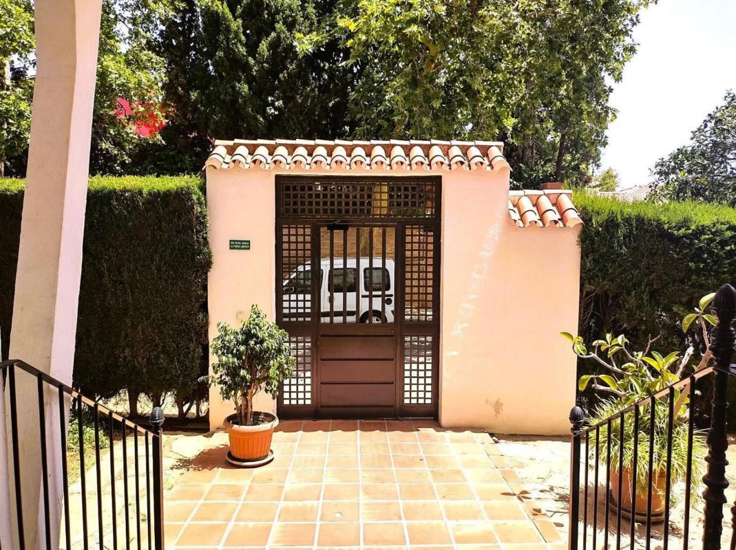 Sprzedaż mieszkania w Barrio Huerta Belón-Calvario, Marbella
photo 4