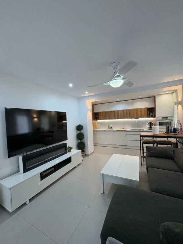 Venta de piso en Avenida Cánovas del Castillo, 35, Marbella
 photo 2