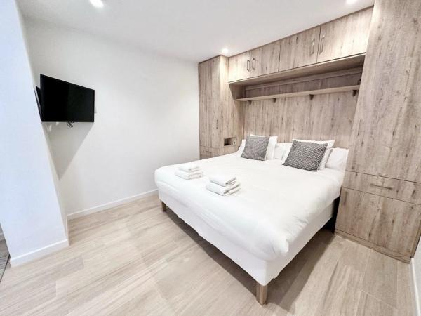 Estudio en venta en Calle Maria Auxiliadora, Marbella photo 1