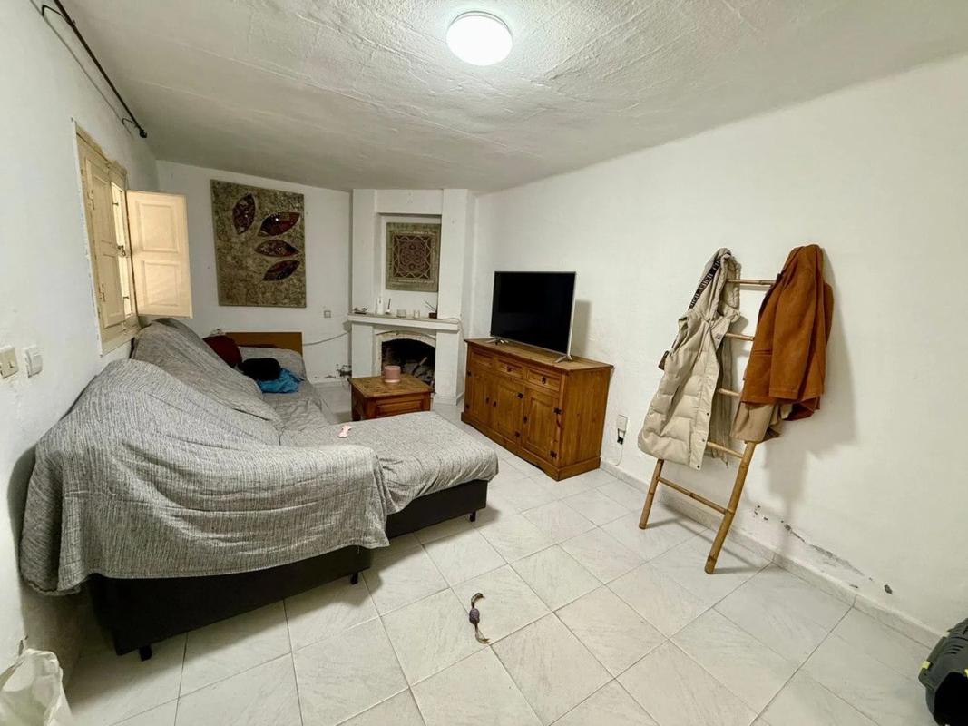 Venta de chalet adosado en  Calle Postigos , Marbella photo 3
