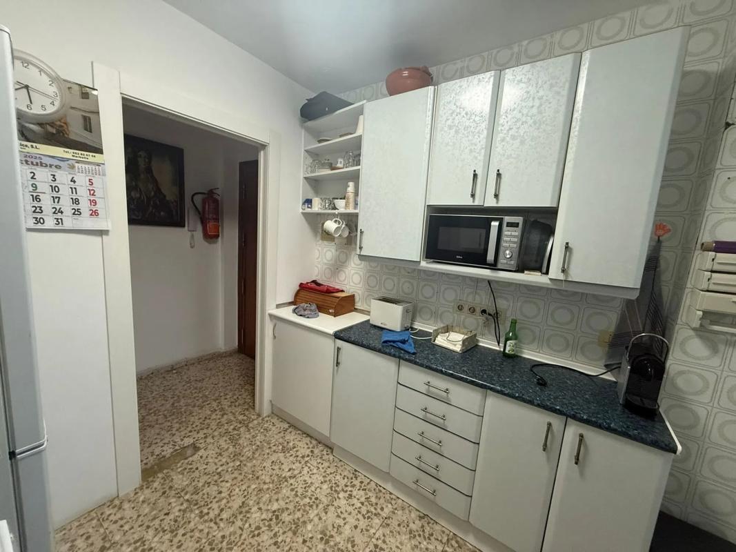 Продажа квартиры на Avenida José María Torres Murciano, Марбелла
 photo 5