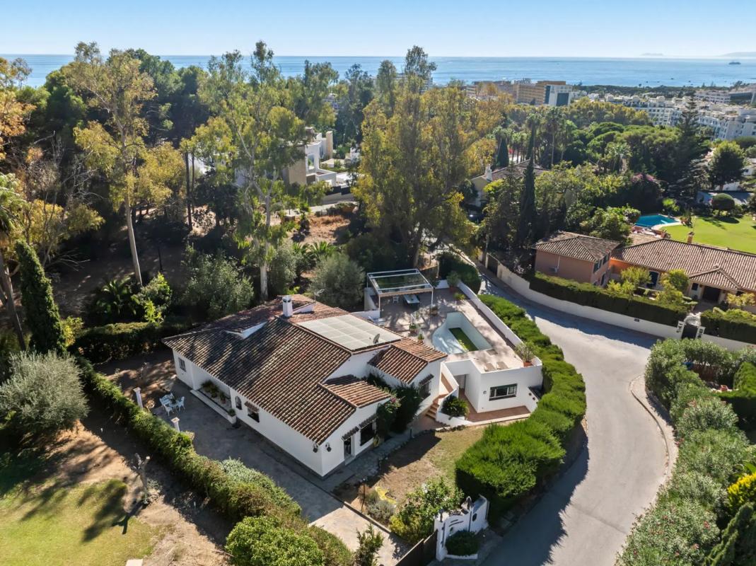 Venta de chalet independiente en Plaza Vigil de Quiñones, 16, Marbella
photo 1