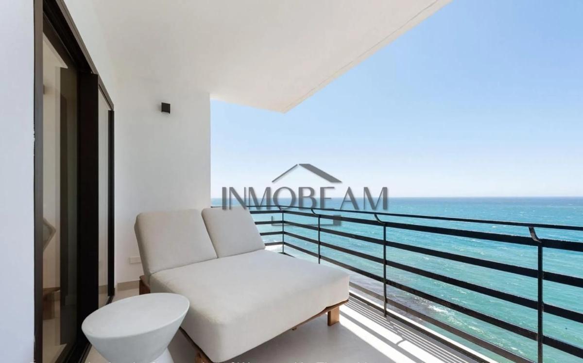 Продажа квартиры на Calle Mediterráneo, Марбелла
photo 3