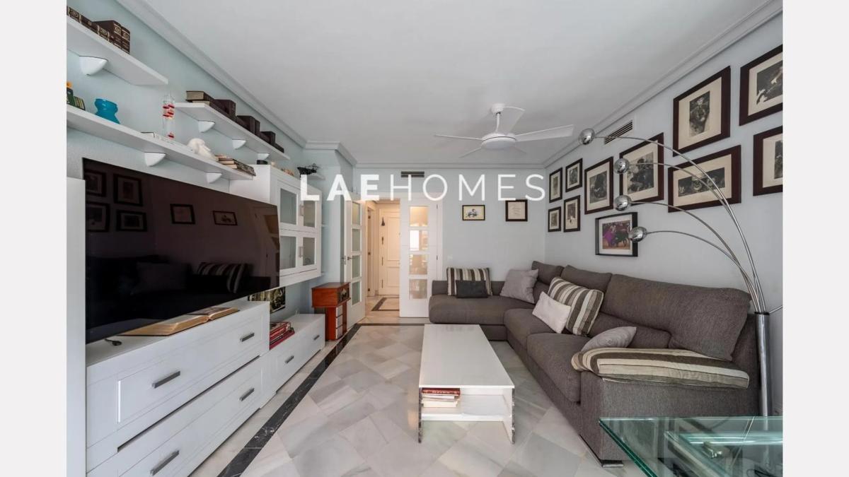 Sale of apartment in Avenida SEVERO OCHOA, Marbella
photo 3