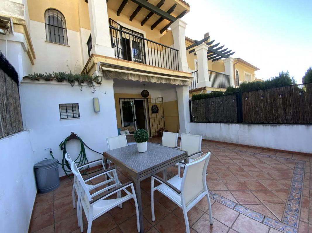 Venta de chalet adosado en  Camino del Trapiche , Marbella photo 4