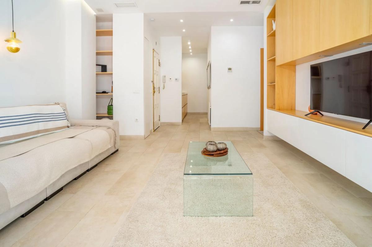Sale of apartment in AV RICARDO SORIANO, Marbella
 photo 2