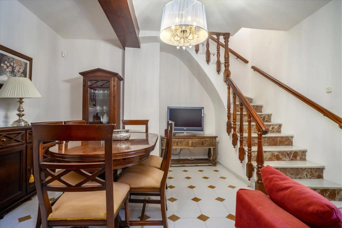 Venta de chalet adosado en Barrio Casco Antiguo , Marbella photo 2