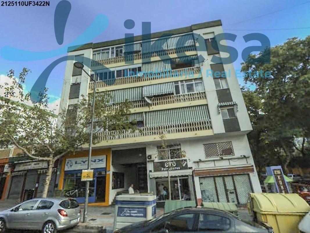 Sale of apartment in Barrio La Puya - La Ermita, Marbella
photo 1