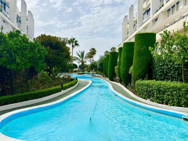 Apartment for sale in Vía, Marbella photo 1
