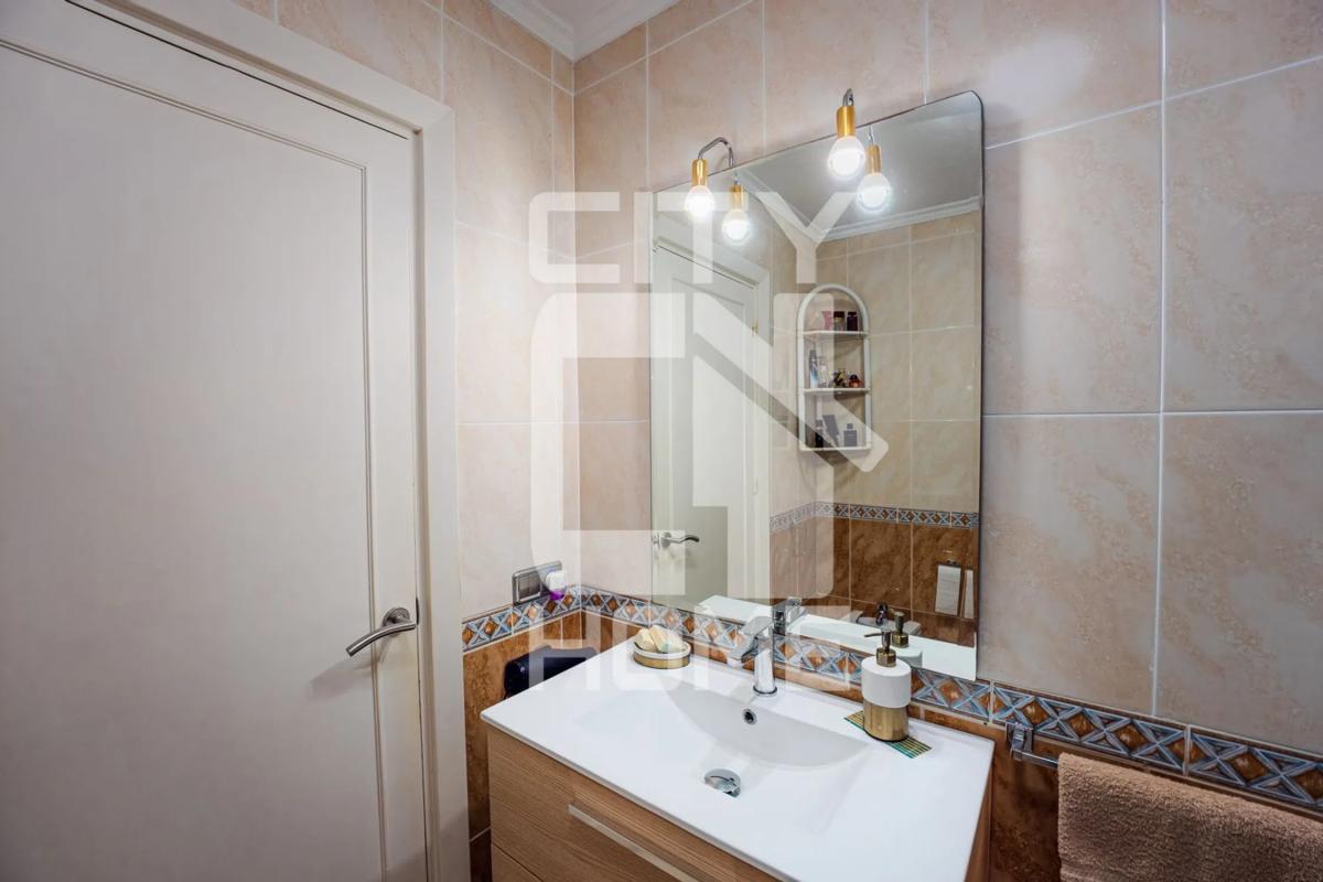 Venta de piso en Avenida Mercado, 12, Marbella
photo 3
