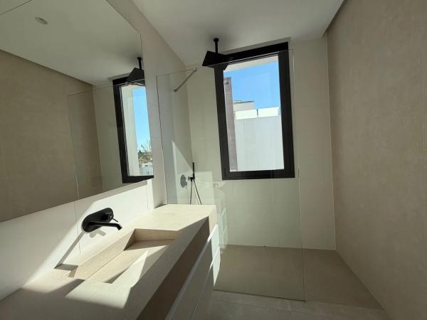 Chalet independiente en venta en Calle Vigil de Quiñones, Marbella
 photo 4
