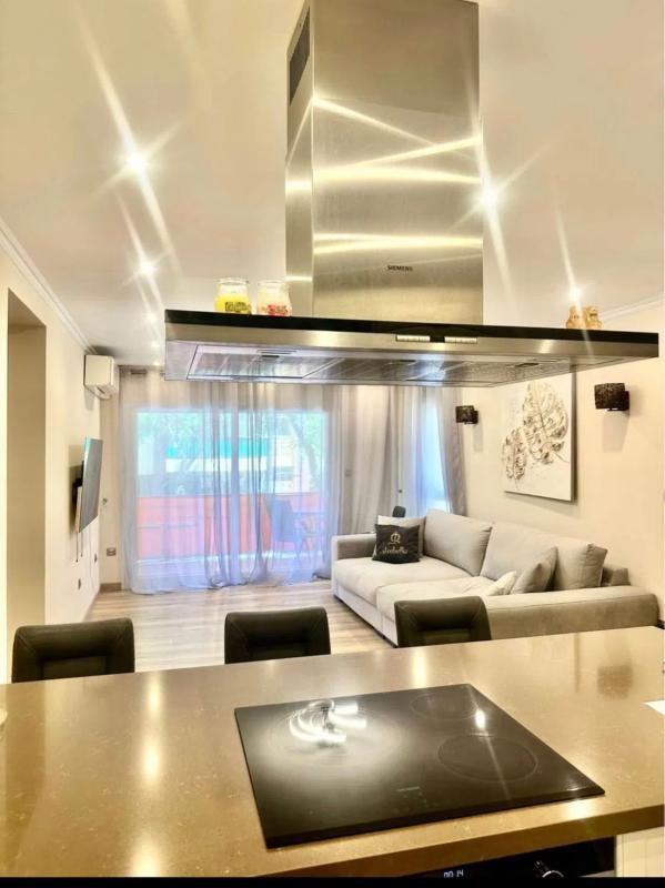 Venta de piso en Barrio Ricardo Soriano, Marbella
 photo 5