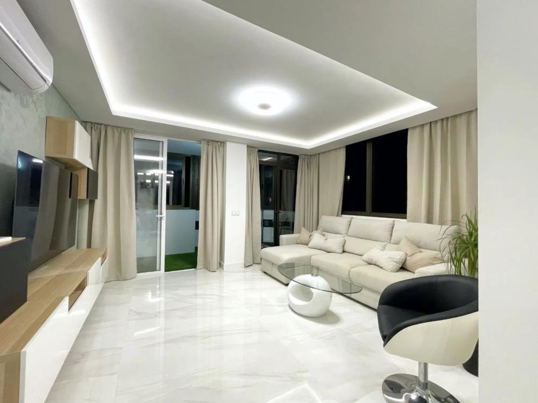 Sale of apartment in Calle María Auxiliadora, 3, Marbella
 photo 2