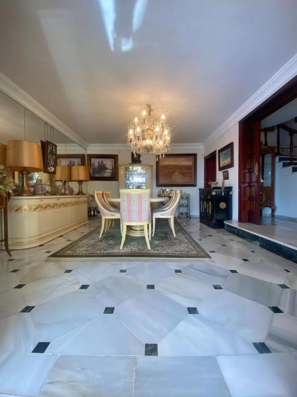 Venta de chalet independiente en Paseo DE LAS MAGNOLIAS, Marbella
 photo 4