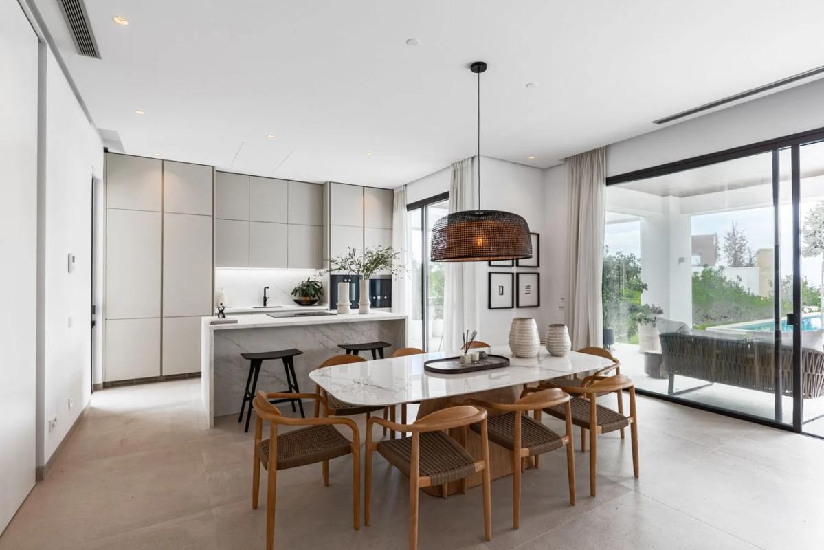 Sale of independent chalet in Plaza Vigil de Quiñones, Marbella
photo 4