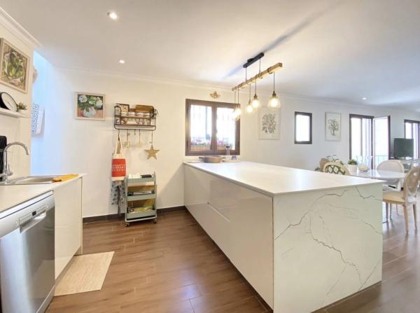 Terraced house for sale at Barrio Ricardo Soriano , Marbella thumbnail 2