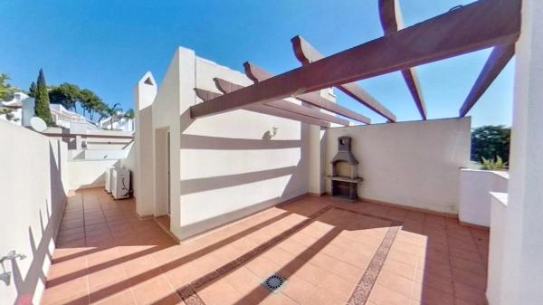 Mieszkanie na sprzedaż w Barrio Casco Antiguo, Marbella thumbnail 2