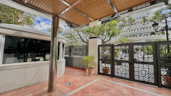 Mieszkanie na sprzedaż w Calle Arturo Rubinstein, 1 C, Marbella photo 1