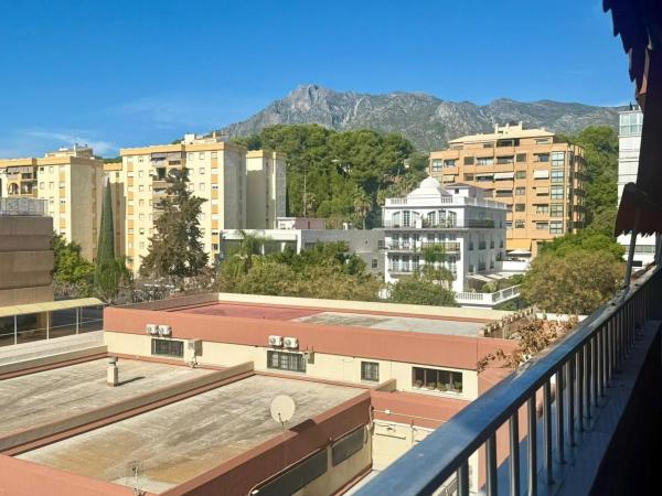 Mieszkanie na sprzedaż w Barrio Ricardo Soriano, Marbella photo 1