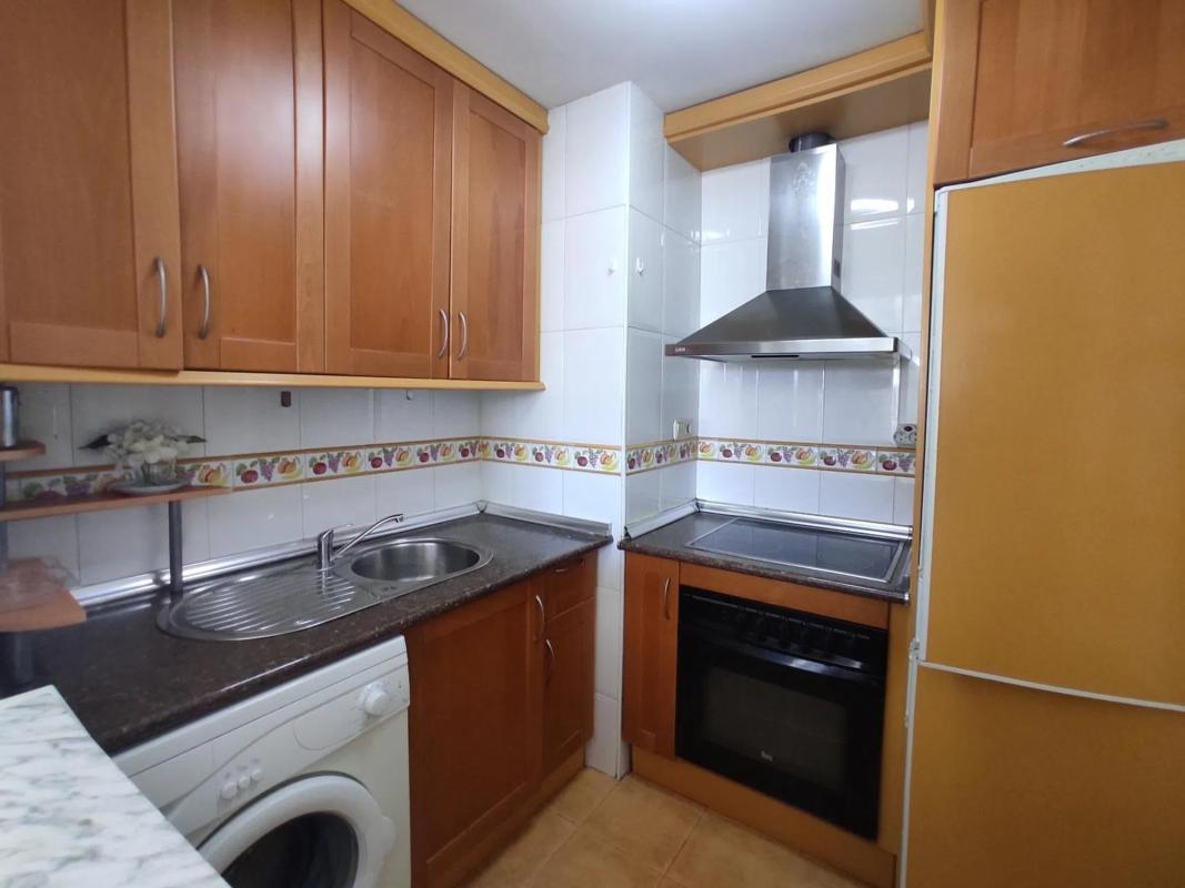Venta de piso en Barrio Playa Bajadilla-Puertos, Marbella
photo 5