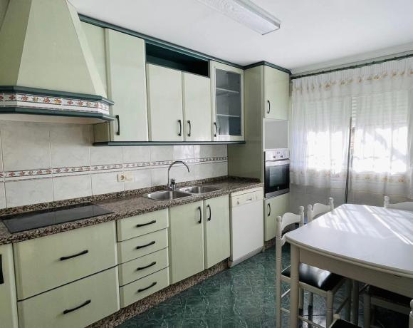 Terraced house for sale at Calle Poeta muñoz rojas, 77 , Marbella photo 1