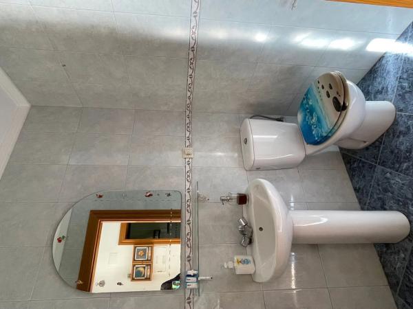 Terraced house for sale at Calle Poeta muñoz rojas, 77 , Marbella thumbnail 2
